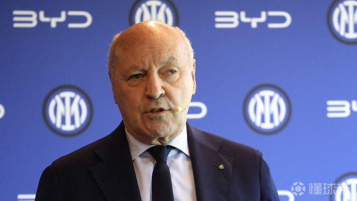 家俱乐部中, 前看 家俱乐部中, 前看