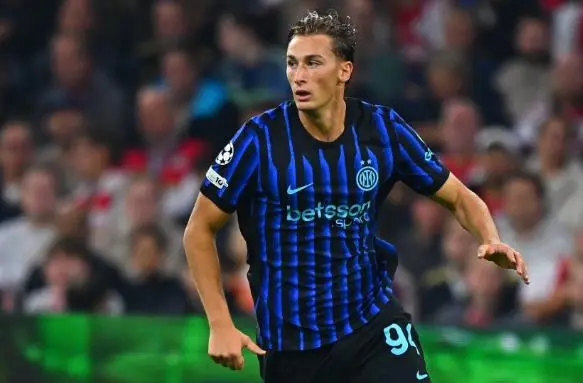 div, AA, 低调 div, AA, 低调