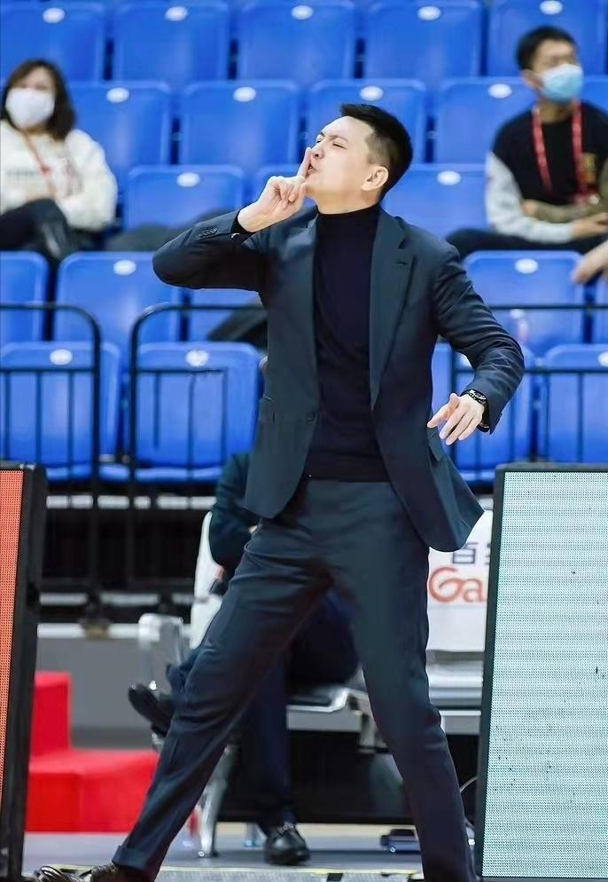 队赢得多项, bt, 稳步推进新