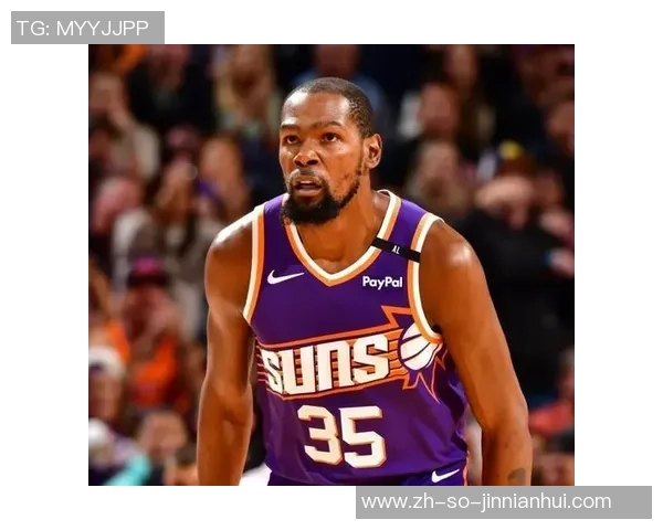 杜兰特太吃装备了，你得供认杜兰特现已老了，打不了高端局，体能最终时间底子跟不上